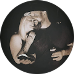 Profile photo of April Cocco