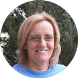 Profile photo of Donna Barna