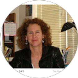 Profile photo of Claudia Brisson