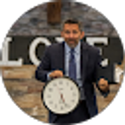 Profile photo of Stephen Knox