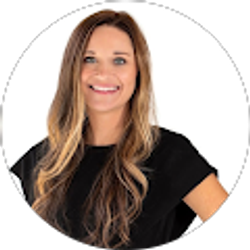 Profile photo of Haley Sexton
