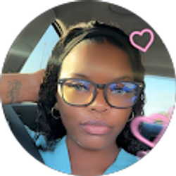 Profile photo of Amanda