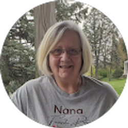 Profile photo of Jannell Squires