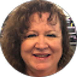 Profile photo of Dawn Shook