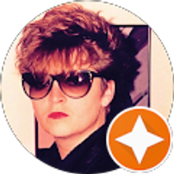 Profile photo of Bella Vampyre