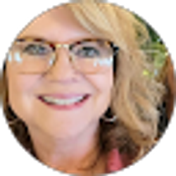 Profile photo of Renee Weaver