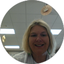 Profile photo of Jennifer Perry