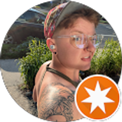 Profile photo of Sam Pohl