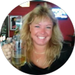 Profile photo of Shannon Morris