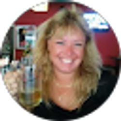 Profile photo of Shannon Morris
