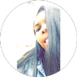 Profile photo of Jasmine Hobbs