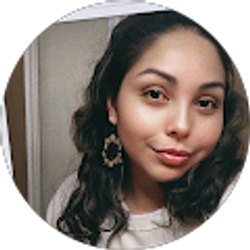 Profile photo of Shelly Tena