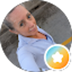 Profile photo of Debra Coray