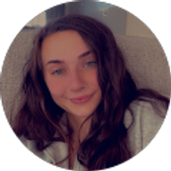 Profile photo of Emilee Jelonek