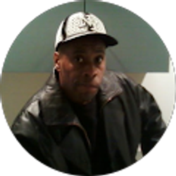 Profile photo of perry holmesiii