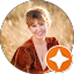 Profile photo of Desiree Suchy