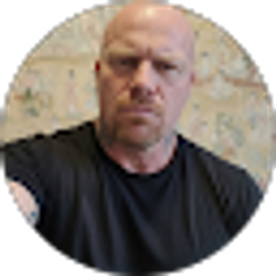 Profile photo of Rob Higgford