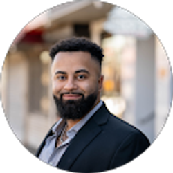 Profile photo of Nour Eltony