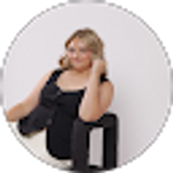 Profile photo of katie peterson