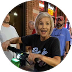 Profile photo of Julie LaRose