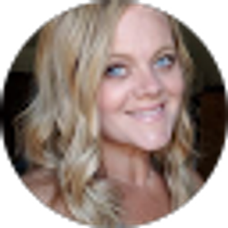 Profile photo of Suzie Henke
