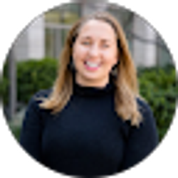 Profile photo of Robyn Mortensen