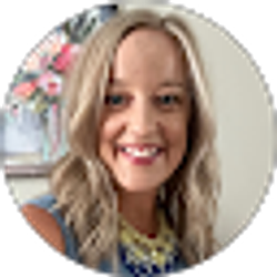 Profile photo of Lindsay Luffy