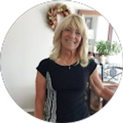 Profile photo of Lori Piscitello