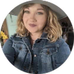 Profile photo of Rebecca Deschepper