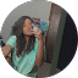 Profile photo of Larissa Mireles