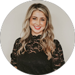 Profile photo of Kasidy Pierce