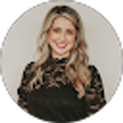 Profile photo of Kasidy Pierce
