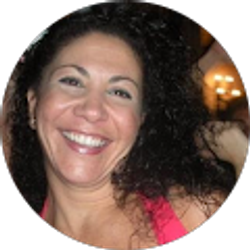 Profile photo of Valerie Thomas