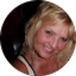 Profile photo of Donna Russell
