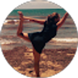 Profile photo of Yoga by Lara