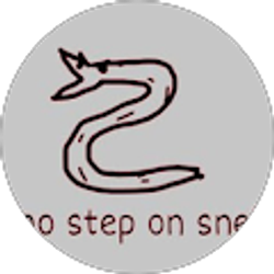 Profile photo of slitherysnek37 destiny2