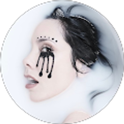 Profile photo of Chrystal OUDi