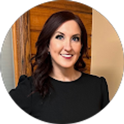 Profile photo of Amber Lunsford