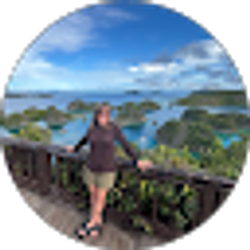 Profile photo of Lisa F