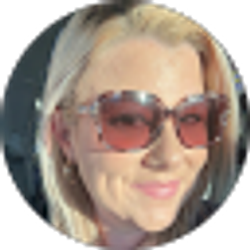 Profile photo of Sarah Heitz