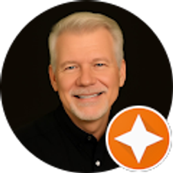 Profile photo of Wes Ashburn