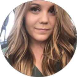 Profile photo of Shauna Barton