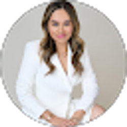 Profile photo of Janie Montelongo