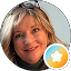 Profile photo of Debbie Murray