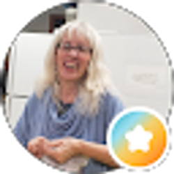 Profile photo of Joyce Hauze