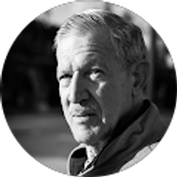 Profile photo of Linn Hough