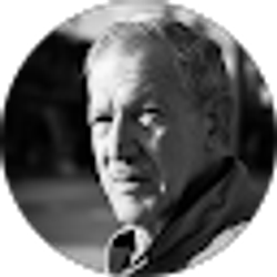 Profile photo of Linn Hough