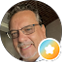 Profile photo of Hugo M.