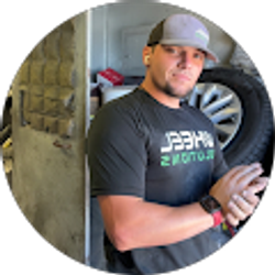 Profile photo of Christopher Mobbs