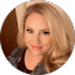 Profile photo of Lori Allen